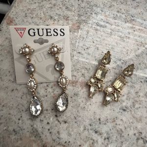 10/$30 Set of 2 Costume Jewelry Earrings